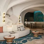 W Sardinia - Poltu Quatu Hotel