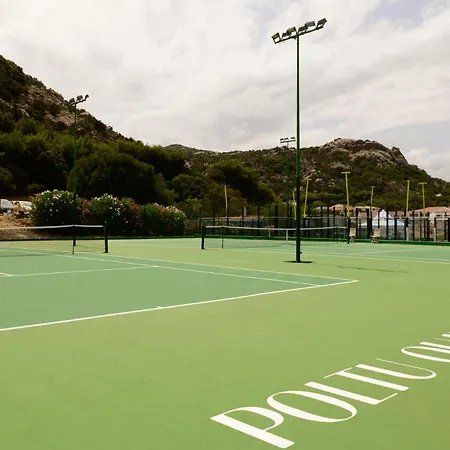 W Sardinia - Poltu Quatu Otel Porto Cervo