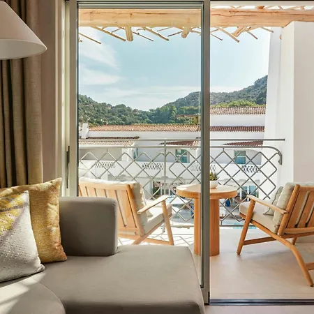 W Sardinia - Poltu Quatu Πόρτο Τσέρβο