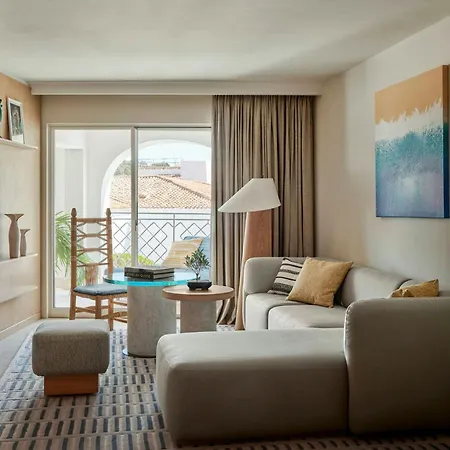Otel W Sardinia - Poltu Quatu 5*