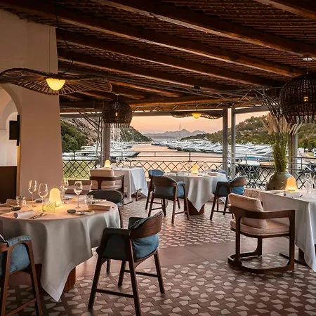 Otel W Sardinia - Poltu Quatu 5*