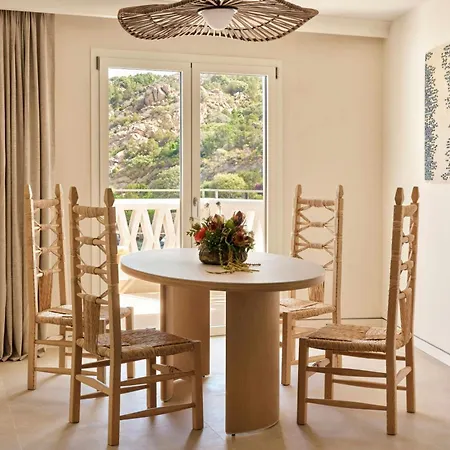 W Sardinia - Poltu Quatu Otel 5*