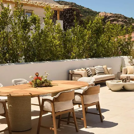 W Sardinia - Poltu Quatu Hotel 5*