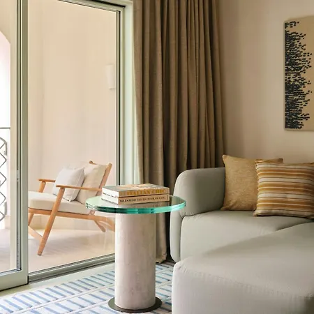 Otel W Sardinia - Poltu Quatu 5*