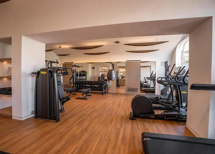 W Sardinia - Poltu Quatu Hotel Porto Cervo