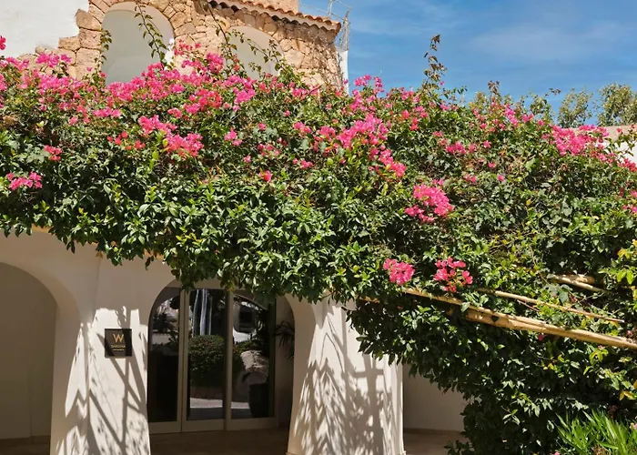 W Sardinia - Poltu Quatu Hotel 5*