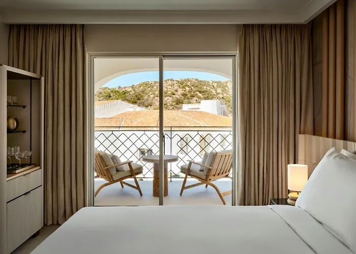 W Sardinia - Poltu Quatu 5* Porto Cervo