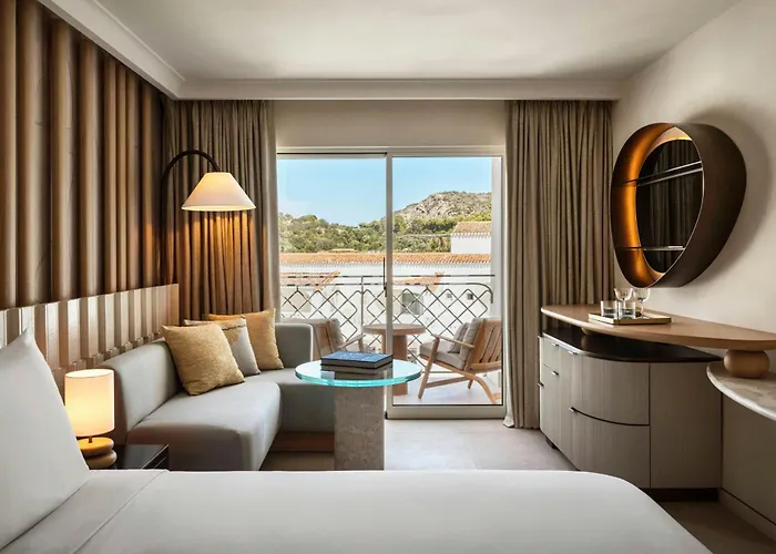 W Sardinia - Poltu Quatu Hotel Porto Cervo