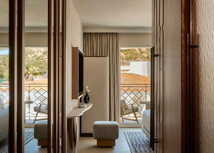 W Sardinia - Poltu Quatu 5*