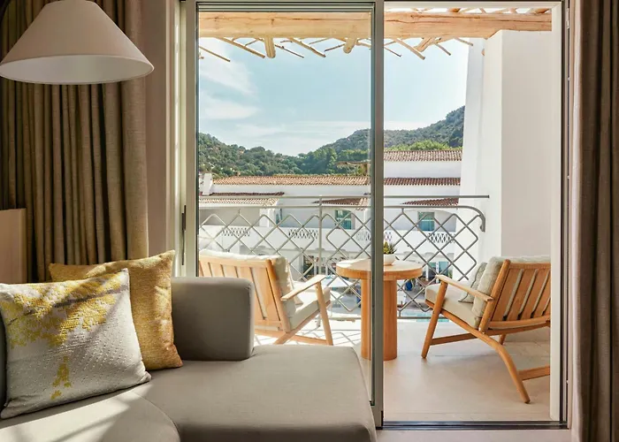 W Sardinia - Poltu Quatu Porto Cervo