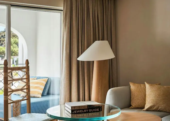 W Sardinia - Poltu Quatu Porto Cervo