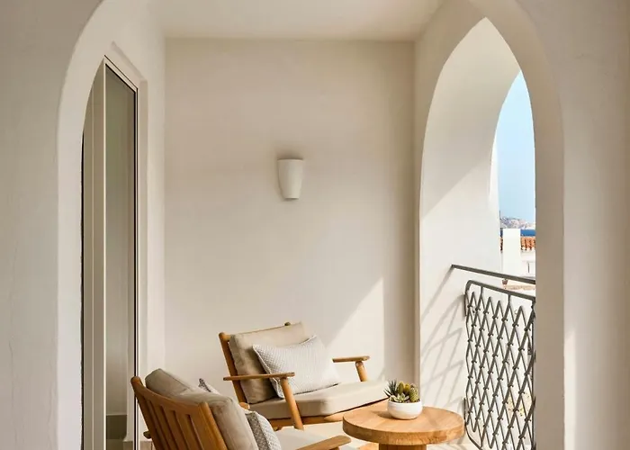 Отель W Sardinia - Poltu Quatu 5*