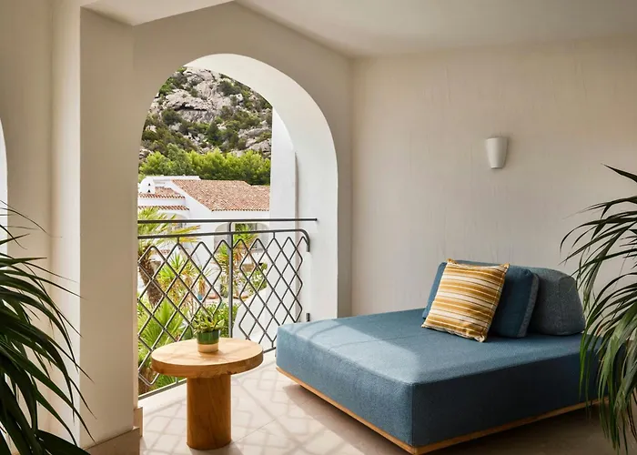 W Sardinia - Poltu Quatu