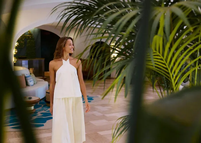 Отель W Sardinia - Poltu Quatu Порто-Черво