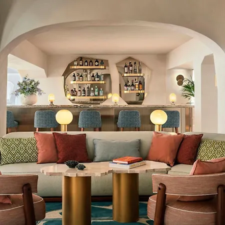 W Sardinia - Poltu Quatu 酒店